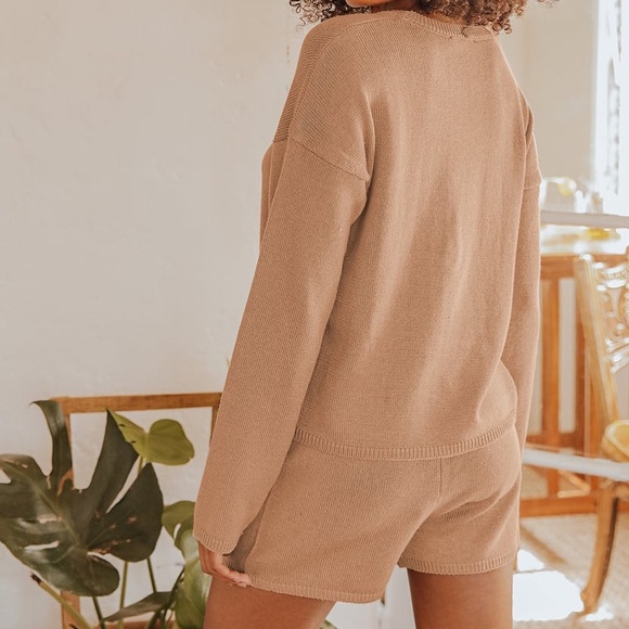 NWT Lulus Comfy Cozy Tan Knit Sweater Shorts in Camel - Picture 4 of 9